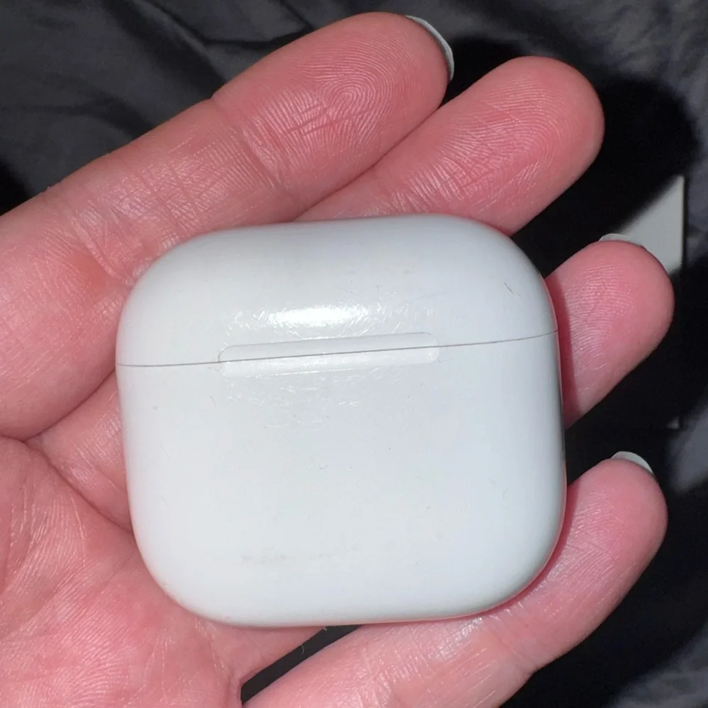 AirPod 4th Gen right pod only